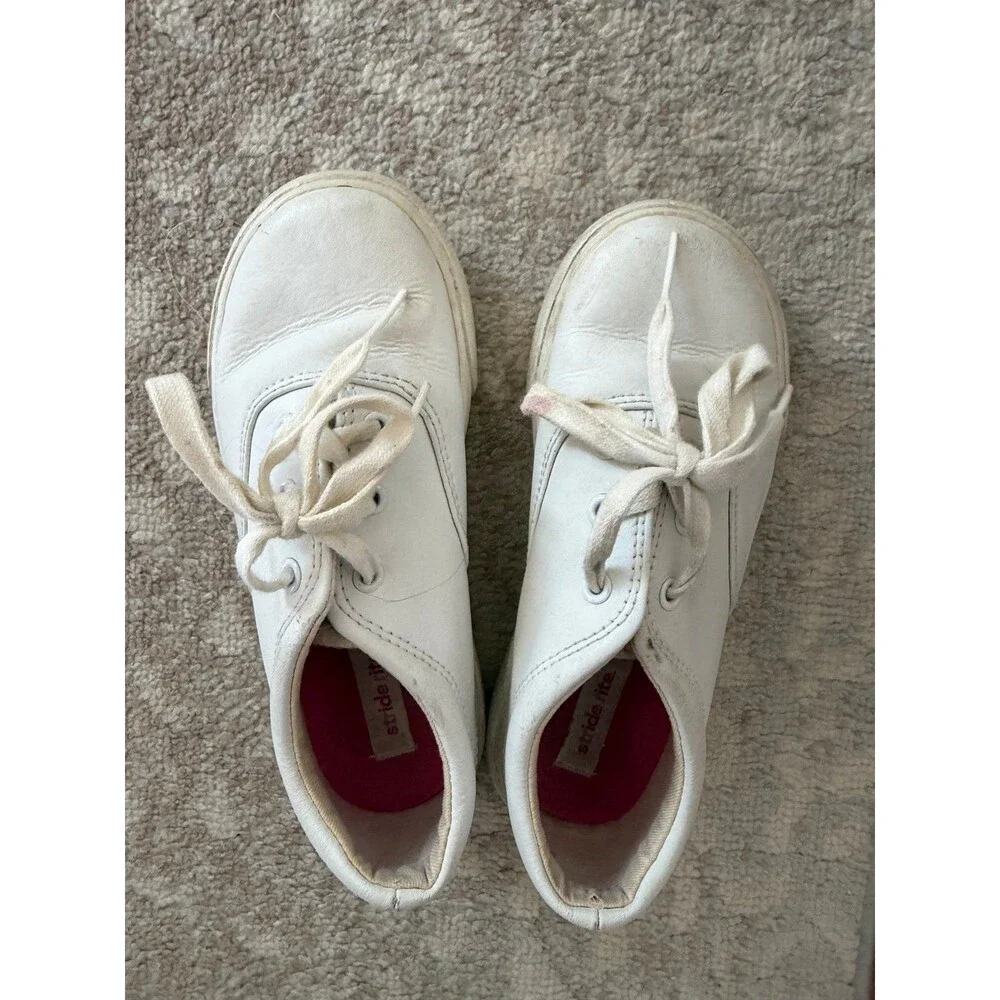 Stride rite size 11.5 white leather shoes